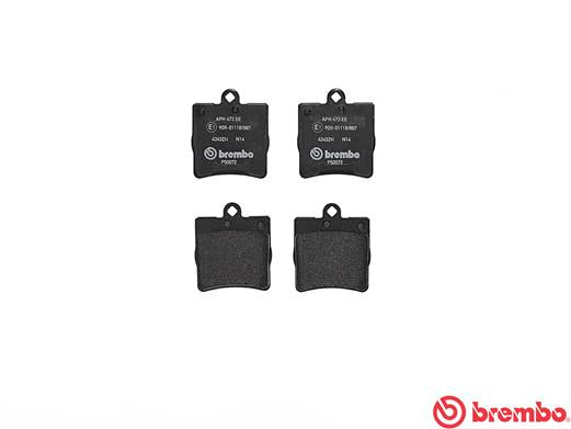 BREMBO - Bremsbelagsatz, Scheibenbremse	// J76